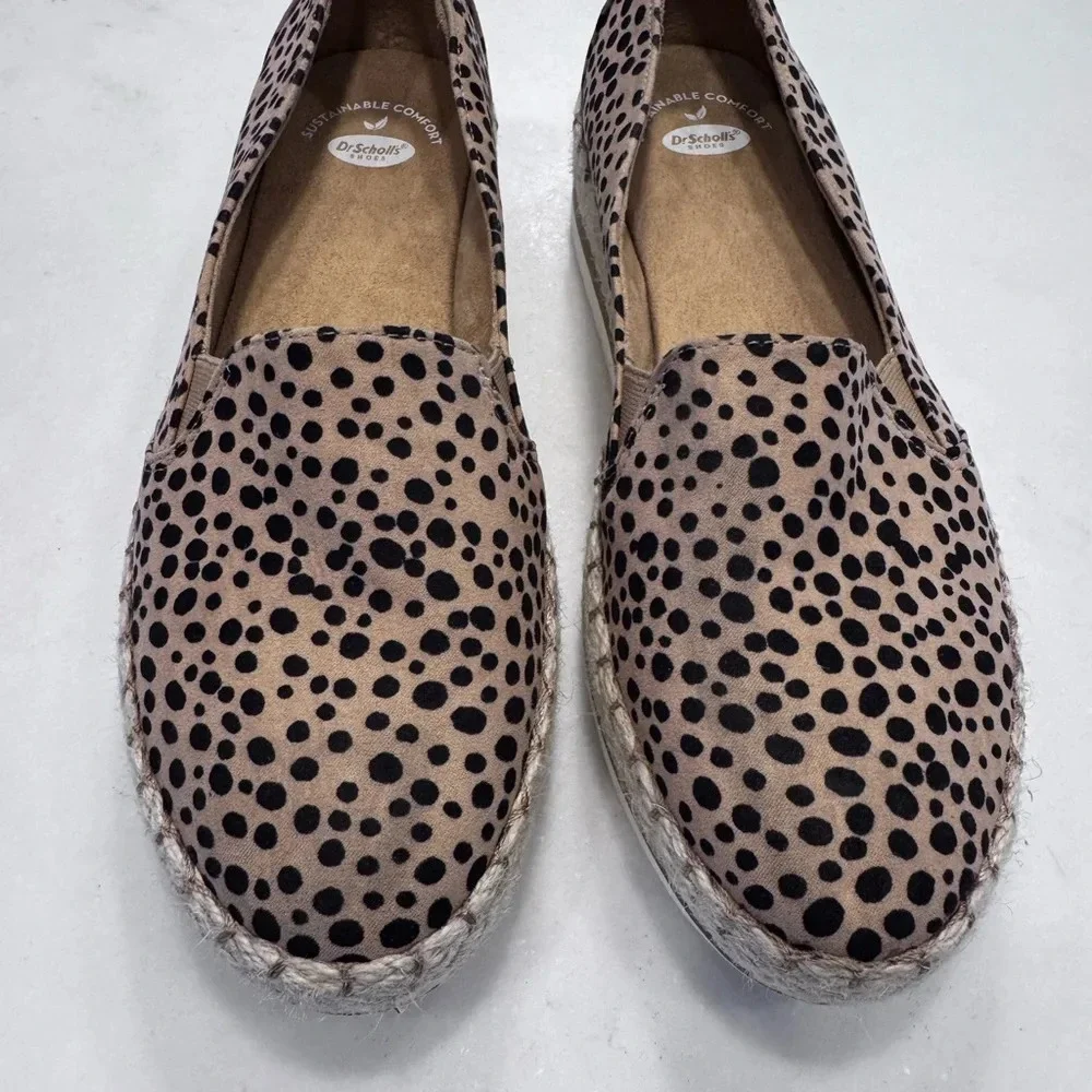 NEW! Dr Scholl’s Slip On Women’s shoes. Animal Print Woven, Flats Size 8.5 M